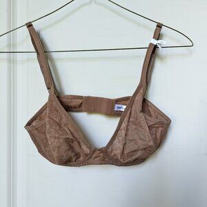 Gap Body Bare Natural Lace Plunge Bra